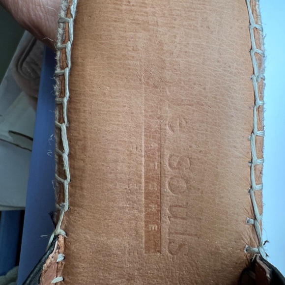 Shoes- Women Gentle Souls by Kenneth Cole Women's Shoe Colleen Black Suede Wedge - Picture 17 of 17